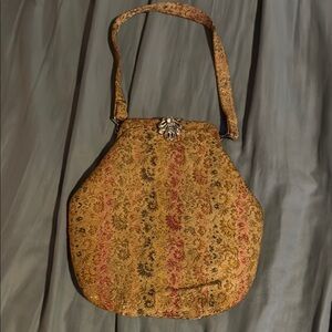 Elegant Floral Tapestry Bag